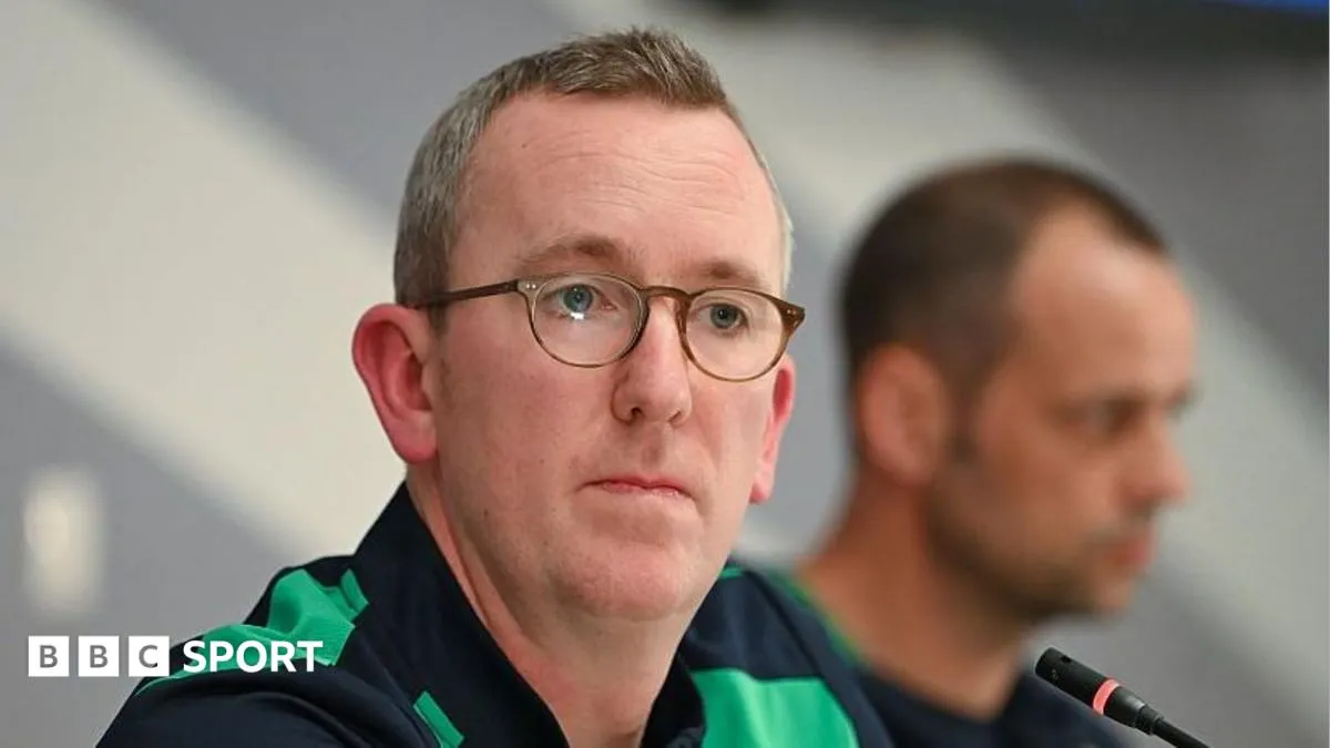 Ireland players vote to face Israel and wear black armbands