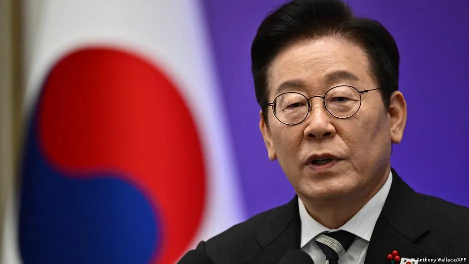 South Korea demands Ukraine apology over two North Korean POW transfers